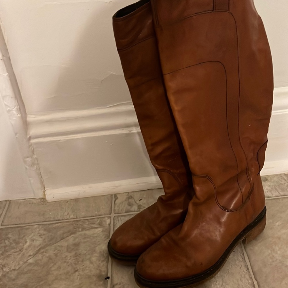Leather boots